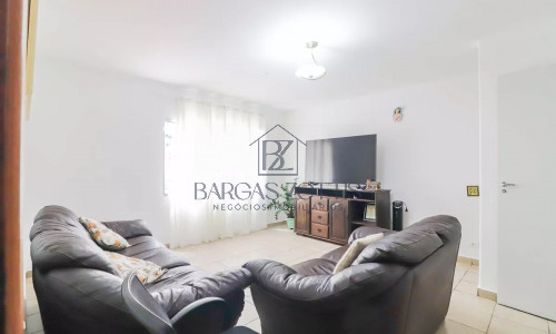 Sobrado de 141m²  situado ao lado do Shopping Butantã