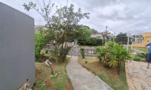 Sobrado moderno, de 224m² em condomínio fechado!!