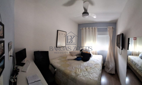 Sobrado moderno, de 224m² em condomínio fechado!!